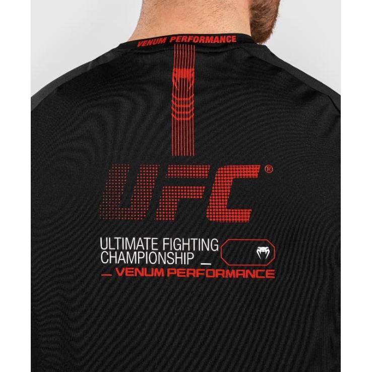 Venum UFC Adrenaline T-shirt com tecnologia seca preta