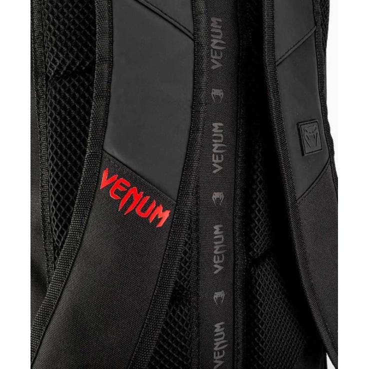 Saco de desporto Venum Xtreme Evo Black/Red